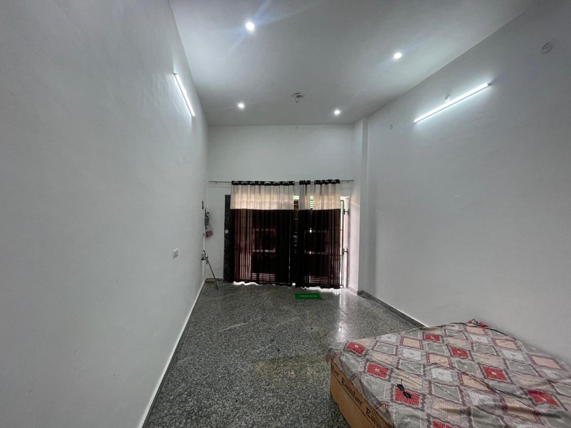 Rukmani Villas Group Of Rukmani Home Stay Mathura Exterior photo