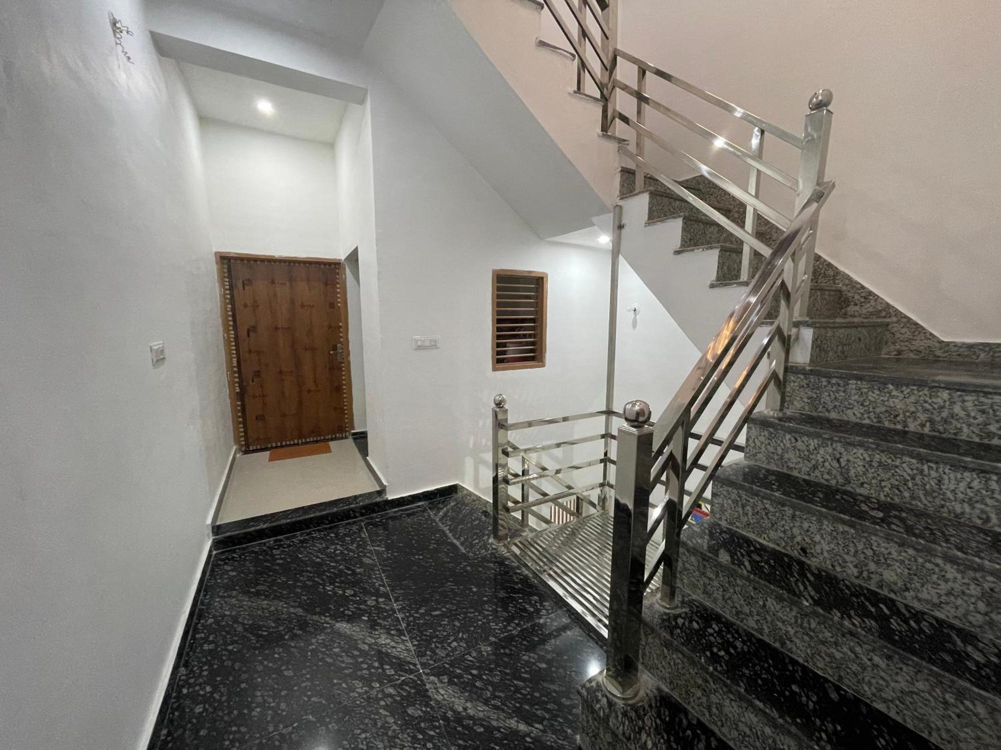 Rukmani Villas Group Of Rukmani Home Stay Mathura Exterior photo