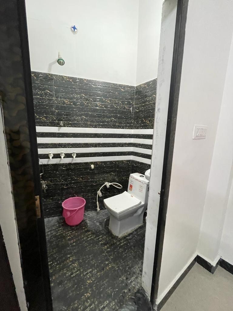 Rukmani Villas Group Of Rukmani Home Stay Mathura Exterior photo